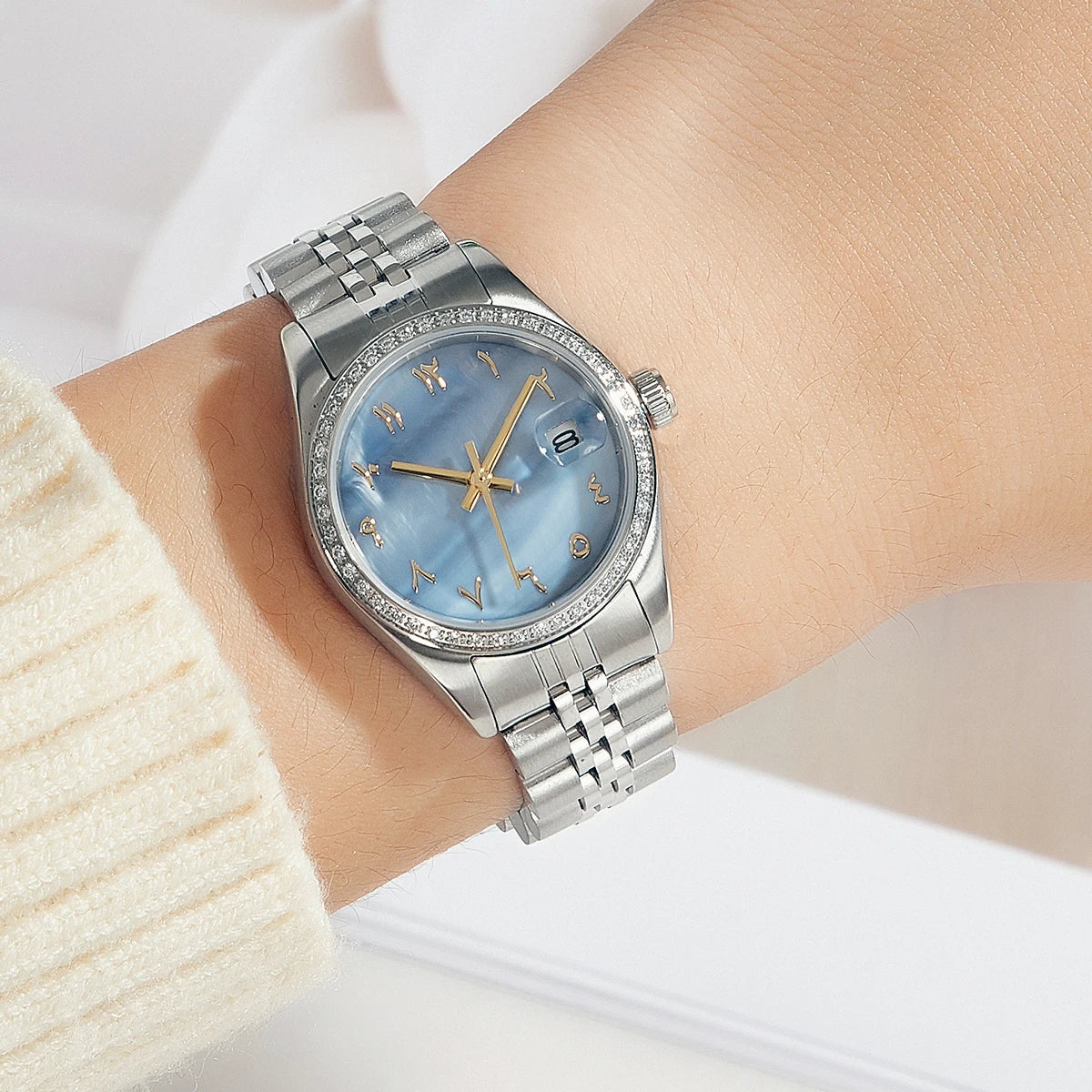 Luxury Women’s Arabic Numbers